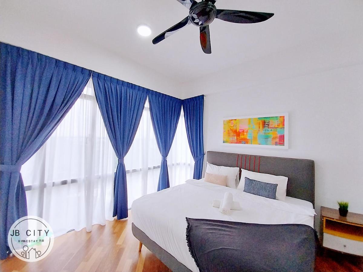 נוסג'יה Grand Medini Suites By Rr Jbcity מראה חיצוני תמונה