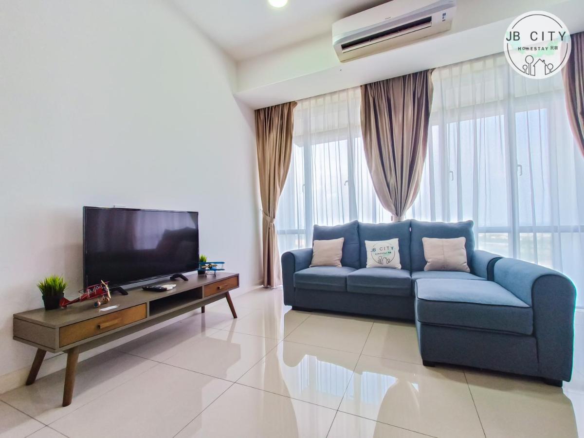 נוסג'יה Grand Medini Suites By Rr Jbcity מראה חיצוני תמונה