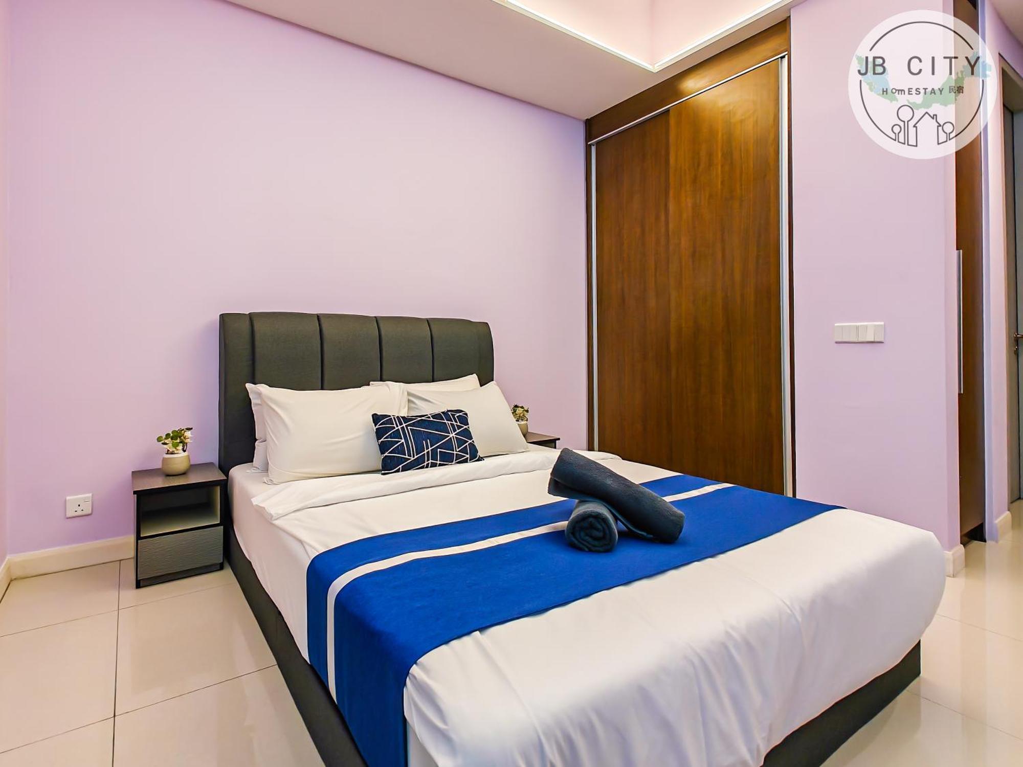 נוסג'יה Grand Medini Suites By Rr Jbcity מראה חיצוני תמונה